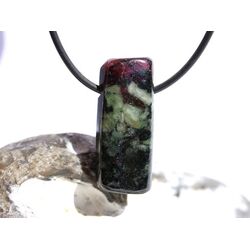 Eudialyt XL Stab-Schmuckstein / Scheibenstein gebohrt - Sonderqualitt - Raritt - Handarbeit - ca. 3,4 cm x 1,4 cm x 0,9 cm