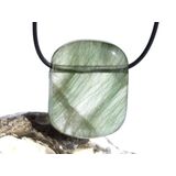 Aktinolithquarz XXL Schmuckstein / Scheibenstein gebohrt...