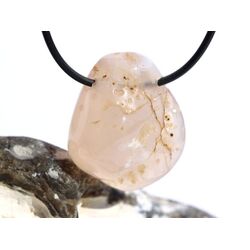 Chalcedon rosa (Rosenchalcedon) Trommelstein gebohrt -...