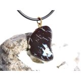 Brekzienjaspis (Trümmerjaspis) Trommelstein Anhänger Öse - Sonderqualität - Rarität - ca. 3,2 cm x 1,6 cm x 1,2 cm