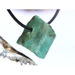 Smaragd Kristallstab / Rohsteinform angetrommet, gebohrt (Beryll) - Sonderqualitt - Raritt - ca. 1,9 cm x 1,8 cm x 1,7 cm