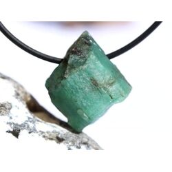 Smaragd Kristallstab / Rohsteinform angetrommet, gebohrt (Beryll) - Sonderqualitt - Raritt - ca. 1,9 cm x 1,8 cm x 1,7 cm