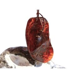 Bernstein XXXL Trommelstein gebohrt - ca. 5,1 cm x 3 cm x 1,7 cm