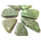 Nephrit-Jade mittelgrün Trommelsteine /...