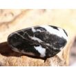 Zebra-Marmor Trommelstein (Dolomit-Marmor / Marmor) - schöne Qualität - ca. 2,9 cm x 1,6 cm x 1,2 cm (GKS)