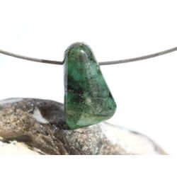 Smaragd Schmuckstein gebohrt (Beryll) - Rarit�t - ca. 2 cm x 1,3 cm x 1,3 cm