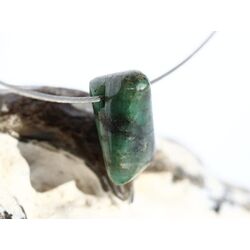 Smaragd Schmuckstein gebohrt (Beryll) - Rarit�t - ca. 2 cm x 1,3 cm x 1,3 cm
