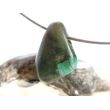 Smaragd Schmuckstein / Trommelstein gebohrt (Beryll) - Rarität - ca. 2,2 cm x 1,6 cm x 0,9 cm