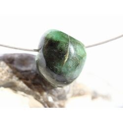 Smaragd Trommelstein gebohrt (Beryll) - Rarit�t - ca. 1,7 cm x 1,5 cm x 1,1 cm