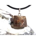 Staurolith (Kreuzstein) Rohstein Anhänger - 925iger Silberöse Schmuckdose - Rarität - ca. 2,1 cm x 1,5 cm x 1,3 cm