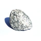 Hornblende Rohstein - Rarität - ca. 5,5 cm x 4,2 cm x 2,5 cm