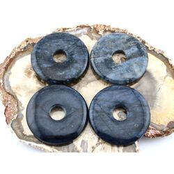 Dumortierit Donut Edelstein 50 mm (7-8 mm stark)