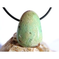 Chrysopras Trommelstein gebohrt - ca. 3 cm x 2 cm x 1,5 cm