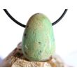 Chrysopras Trommelstein gebohrt - ca. 3 cm x 2 cm x 1,5 cm