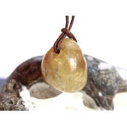 Citrin (gebr.) Trommelstein gebohrt - ca. 1,9 cm x 1,6 cm x 1,4 cm