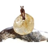 Citrin (gebr.) Trommelstein gebohrt - ca. 1,9 cm x 1,8 cm...