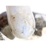 Regenbogenmondstein "Schimmer" XL Trommelstein gebohrt (Labradorit weiß) - Sonderqualität - ca. 3,6 cm x 1,9 cm x 1,7 cm
