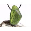 Vesuvian grün (Idokras) XXXL Schmuckstein gebohrt - Sonderqualität - Rarität - Handarbeit - ca. 4,7 cm x 3,2 cm x 1,5 cm