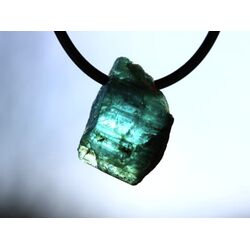 Turmalin blau (Indigolith) Kristall / Rohsteinform gebohrt - Sonderqualitt - Raritt - ca. 2,2 cm x 1,4 cm x 1 cm (GKS)