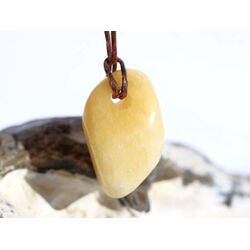 Calcit orange (Orangencalcit) Trommelstein gebohrt - ca. 2,5 cm x 1,5 cm x 1,2 cm