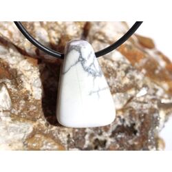 Magnesit Schmucksteine / Trommelsteine gebohrt - Sonderqualit�t - ca. 2 - 2,8 cm / 7-10 g/St