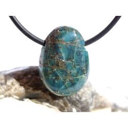 Apatit blau natur Trommelstein gebohrt - ca. 2,2 cm x 1,6 cm x 0,8 cm