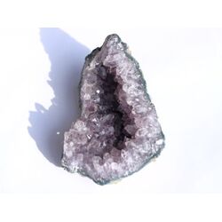 Amethyst Kristallstufe / Ladestufe hell  (Uruquai) - Sonderqualitt  - ca. 11,7 cm x 7,7 cm x 6,3 cm