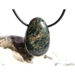 Eldarit Nebulastein (Meta-Rhyolith / Kugelrhyolith) Trommelstein gebohrt - ca. 3 cm x 2 cm x 1,1 cm