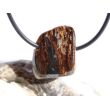 Bronzit Trommelstein / Schmuckstein gebohrt - Sonderqualität - ca. 2,3 cm x 1,9 cm x 1,2 cm