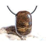 Bronzit Trommelstein / Schmuckstein gebohrt - Sonderqualität - ca. 3,1 cm x 2,1 cm x 1,6 cm