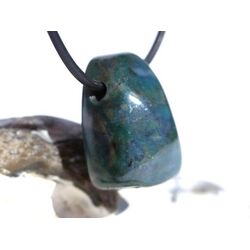 Heliotrop Schmuckstein Cabochon gebohrt - ca. 2,6 cm x 2 cm x 1,4 cm