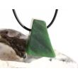 Nephrit-Jade Schmuckstein / Scheibenstein gebohrt matt - Sonderqualität - Handarbeit - ca. 2,7 cm x 2,3 cm x 1,4 cm