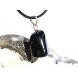 Jade schwarz (Chalkopyrit-Nephrit) Trommelstein Anhänger Öse - Rarität - Sonderqualität - ca. 2,8 cm x 1,8 cm x 1,2 cm