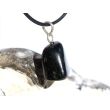 Jade schwarz (Chalkopyrit-Nephrit) Trommelstein Anhänger Öse - Rarität - Sonderqualität - ca. 2,8 cm x 1,8 cm x 1,2 cm