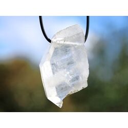 Bergkristall Fadenquarz XXXL Natur-Kristall / Rohstein / Scheibenstein gebohrt - Sonderqualitt - Raritt - ca. 5,6 cm x 3,6 cm x 1,5 cm