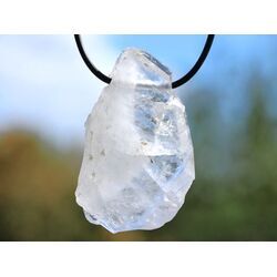 Bergkristall Fadenquarz XXXL Natur-Kristall / Rohstein / Scheibenstein gebohrt - Sonderqualitt - Raritt - ca. 5,2 cm x 3,3 cm x 1 cm