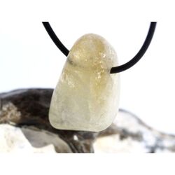 Citrin (gebr.) Trommelstein gebohrt - ca. 3 cm x 2 cm x 1,2 cm