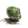 Vesuvian grün (Idokras) Trommelstein - schöne Qualität - Rarität - ca. 2,6 cm x 2 cm x 1,8 cm