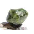 Vesuvian grün (Idokras) Trommelstein - schöne Qualität - Rarität - ca. 2,6 cm x 2 cm x 1,8 cm