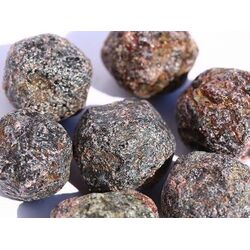 Granat rot Almandin Wassersteine-Sonderqualitt / XL-XXL Rohkkristalle extra angetrommelt - Raritt - ca. 100 g