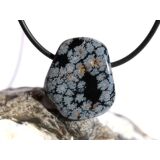 Schneeflockenobsidian Trommelstein / Schmuckstein gebohrt - Sonderqualität - ca. 2,5 cm x 2,2 cm x 1,1 cm