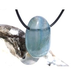 Fluorit blau Regenbogenkristall Trommelstein gebohrt - ca. 3 cm x 2,1 cm x 1,2 cm