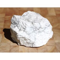 Magnesit XXL Rohstein - ca. 9,7 cm x 7,3 cm x 5,9 cm (453 g)