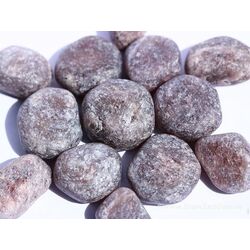 Rubin Wassersteine-Sonderqualitt / Trommelsteine roh - Raritt - ca. 50 g - Restbestand -