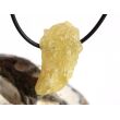 Honigopal (Goldopal / Opal gelb) Rohstein gebohrt - schöne Qualitätät - ca. 3,5 cm x 2 cm x 1,5 cm (GKS)