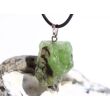 Peridot Kristall- / Rohsteinform angetrommelt Anhänger Silberöse (Olivin / Chrysolith) - Sonderqualität - ca. 3,5 cm x 2,2 cm x 1,6 cm (GKS)
