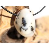 Dendritenopal (Opal) Trommelstein / Schmuckstein gebohrt...