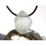 Topas blau Kristall / Rohsteinform / Scheibenstein angetrommelt, gebohrt - Sonderqualität - Rarität - ca. 2,8 cm x 2,1 cm x 1 cm