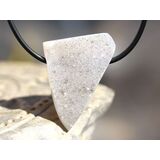 Chalcedon wei� Schmuckstein / Scheibenstein gebohrt -...