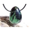 Rubin-Zoisit (Anyolith) Trommelstein gebohrt - ca. 2,8 cm x 2 cm x 1,2 cm